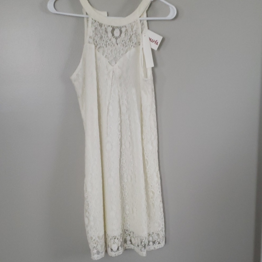 Lace dress